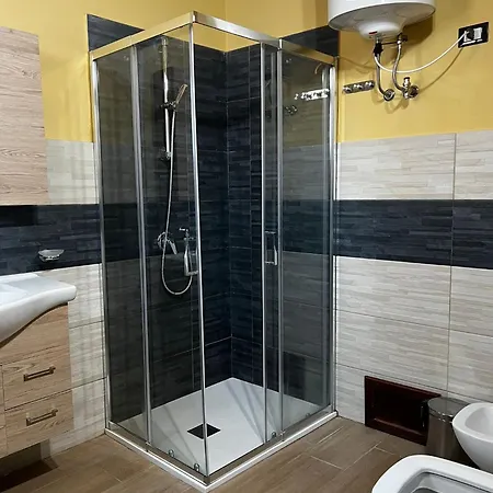 Sara's 3* איגלסיאס