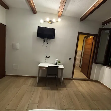Sara's Bed and breakfast 3*